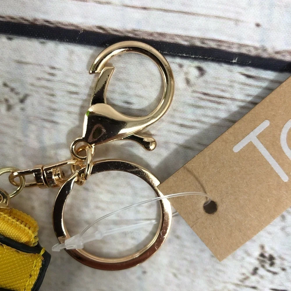School Bus Key Chain Wallet ID Holder‎